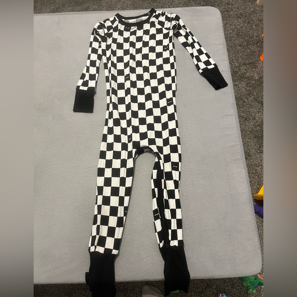 NWOT Little Sleepies Cool Checks Crescent Zippy